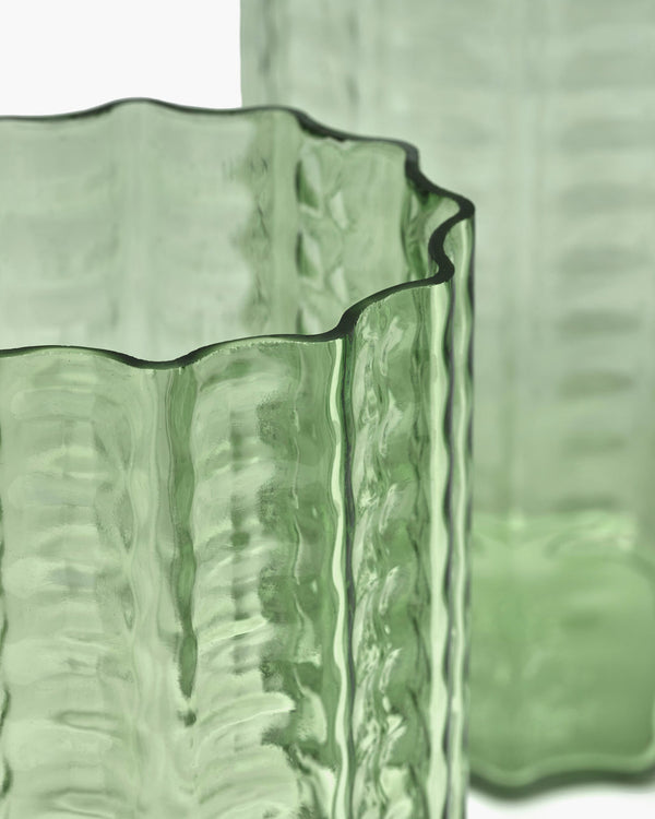 Vase 03, green transparent, Waves